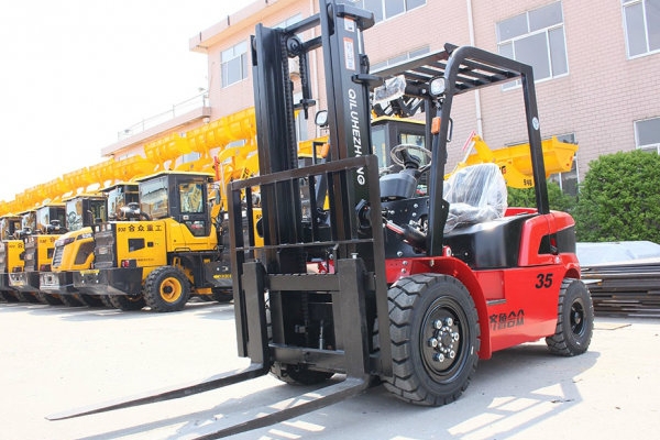 內燃叉車出現燒瓦現象是因為什么？